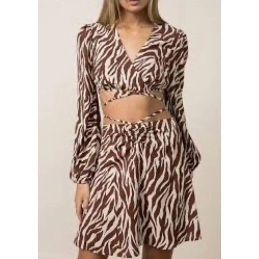 Style Rack Women's Brown / Cream Zebra Print 2 PCS Tie Top Skirt Set Size L NWT